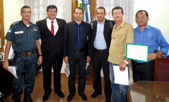 Marcelo Lessa com representantes do Conselho Municipal de Segurança Pública de Nova Iguaçu